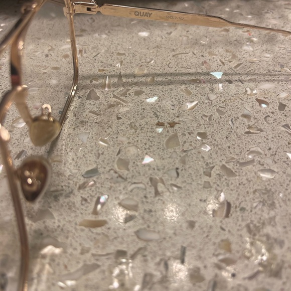 Quay Glasses Clear
